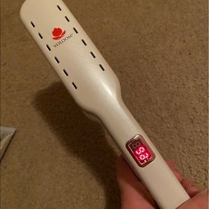 Voloom hair volume tool